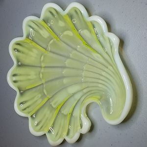Duncan Miller Yellow Opalescent Sanibel glass